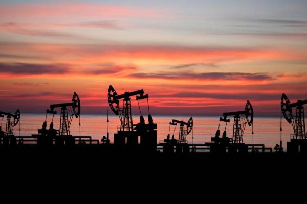 石油是如何變成聚氯乙烯UPVC產(chǎn)品？